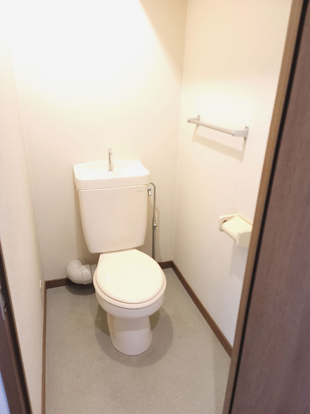 スチュデントハイム福岡Ⅳの一室のトイレ